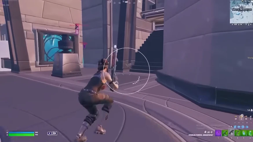 Fortnite Lite vs Pro: which tier fits you — Fortnite cheat gameplay screenshot